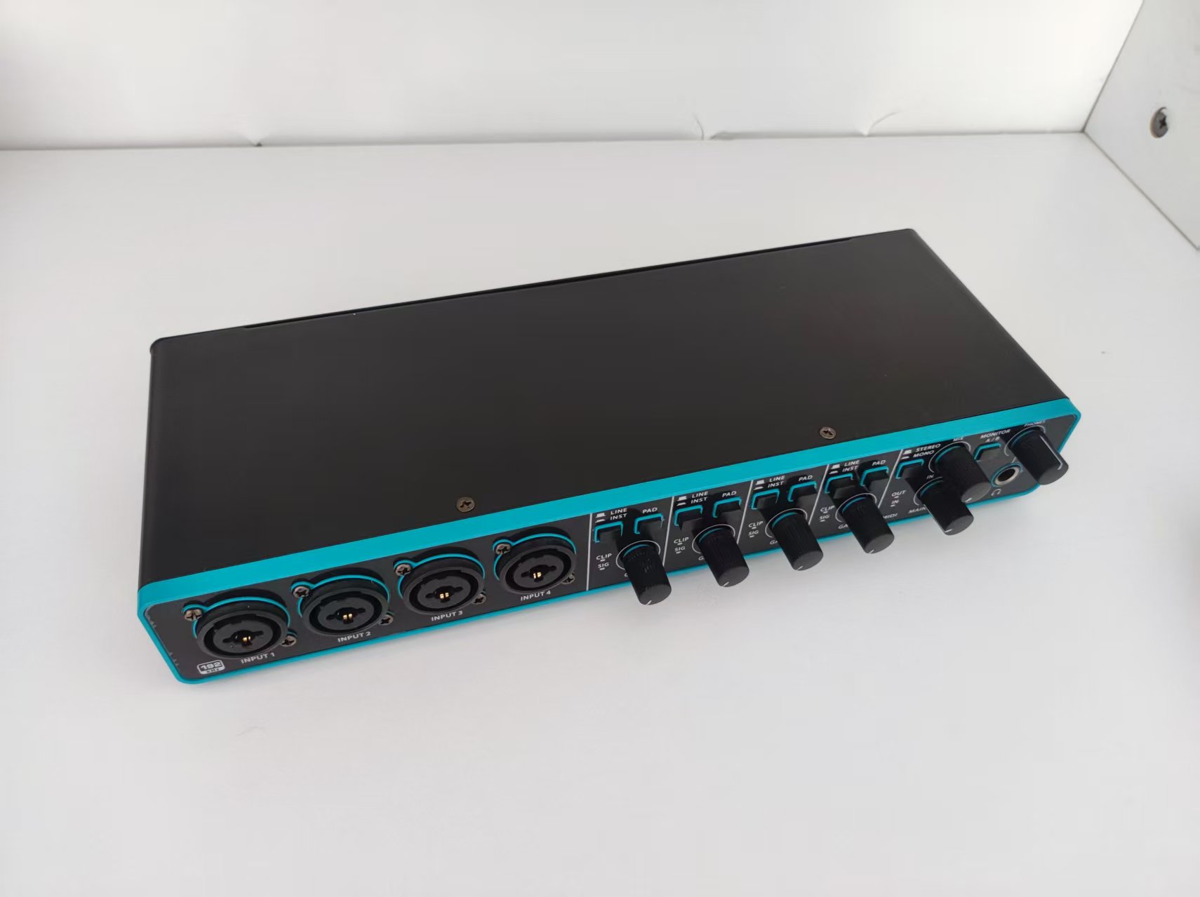 Interface de áudio USB profiss - Studio Audio Interface With 48V Phantom avaliação e preço