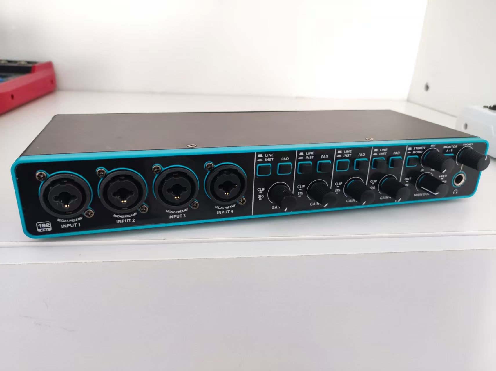Interface de áudio USB profiss - Studio Audio Interface With 48V Phantom avaliação e preço